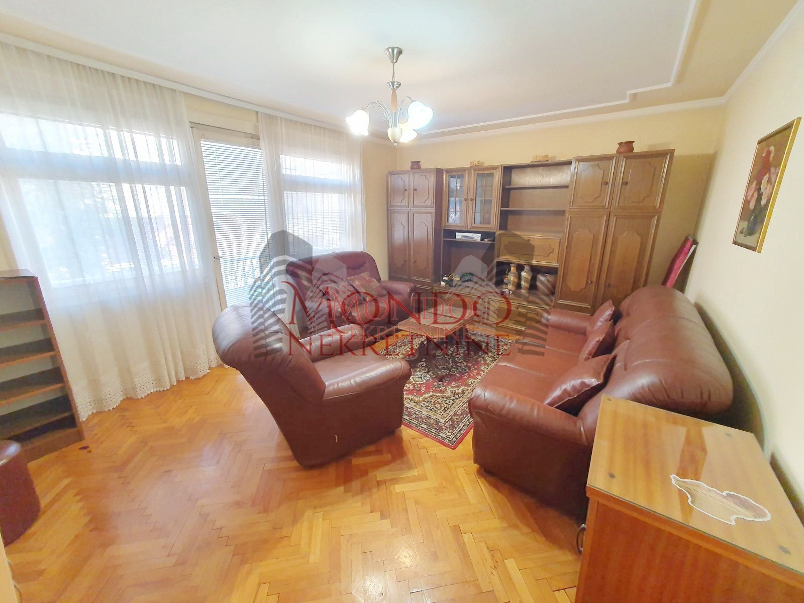 Dvoiposoban stan na Palili