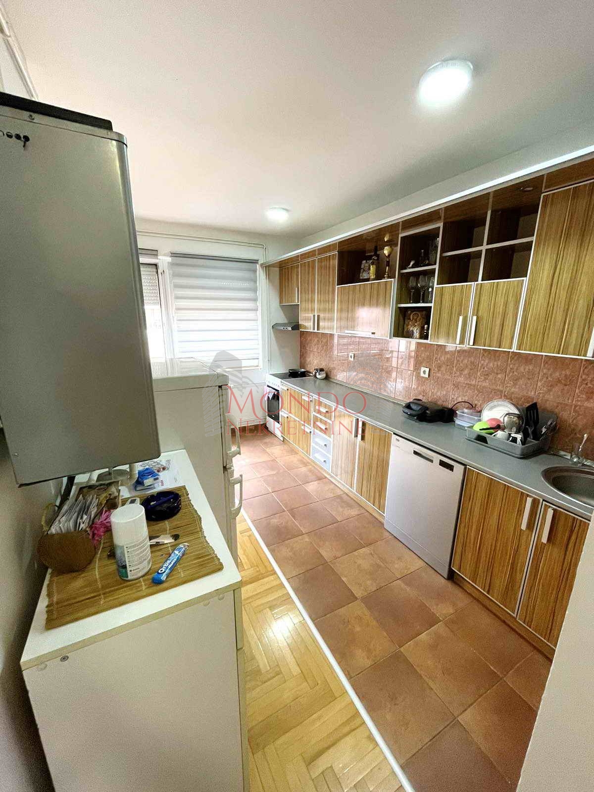 Dvosoban stan na paliluli, eg, peti sprat, Niš