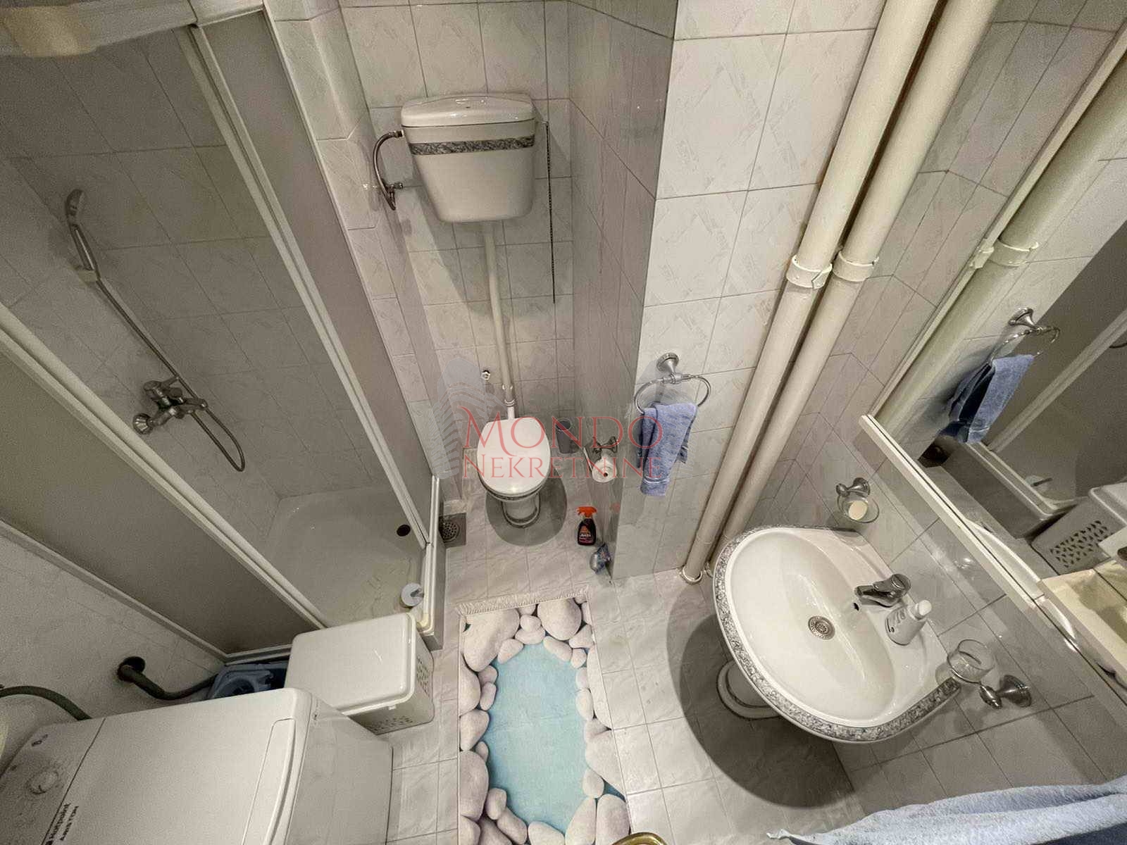 Dvosoban stan u samom centru, cg, Niš