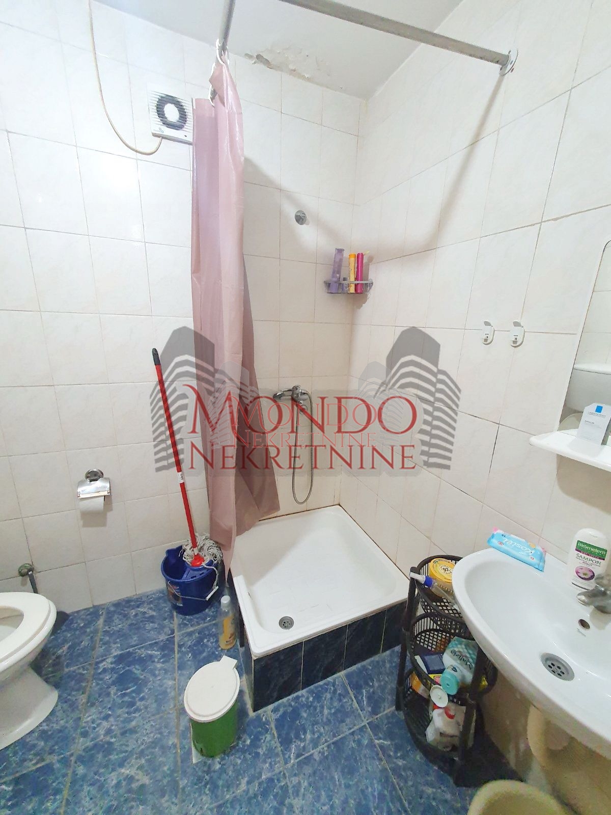 Jednoiposoban stan na Paliluli