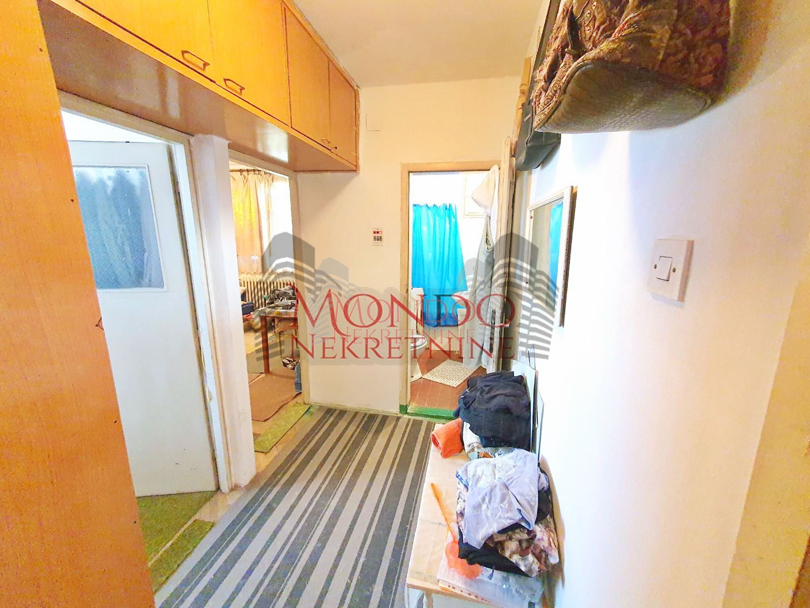 Trosoban stan na Paliluli