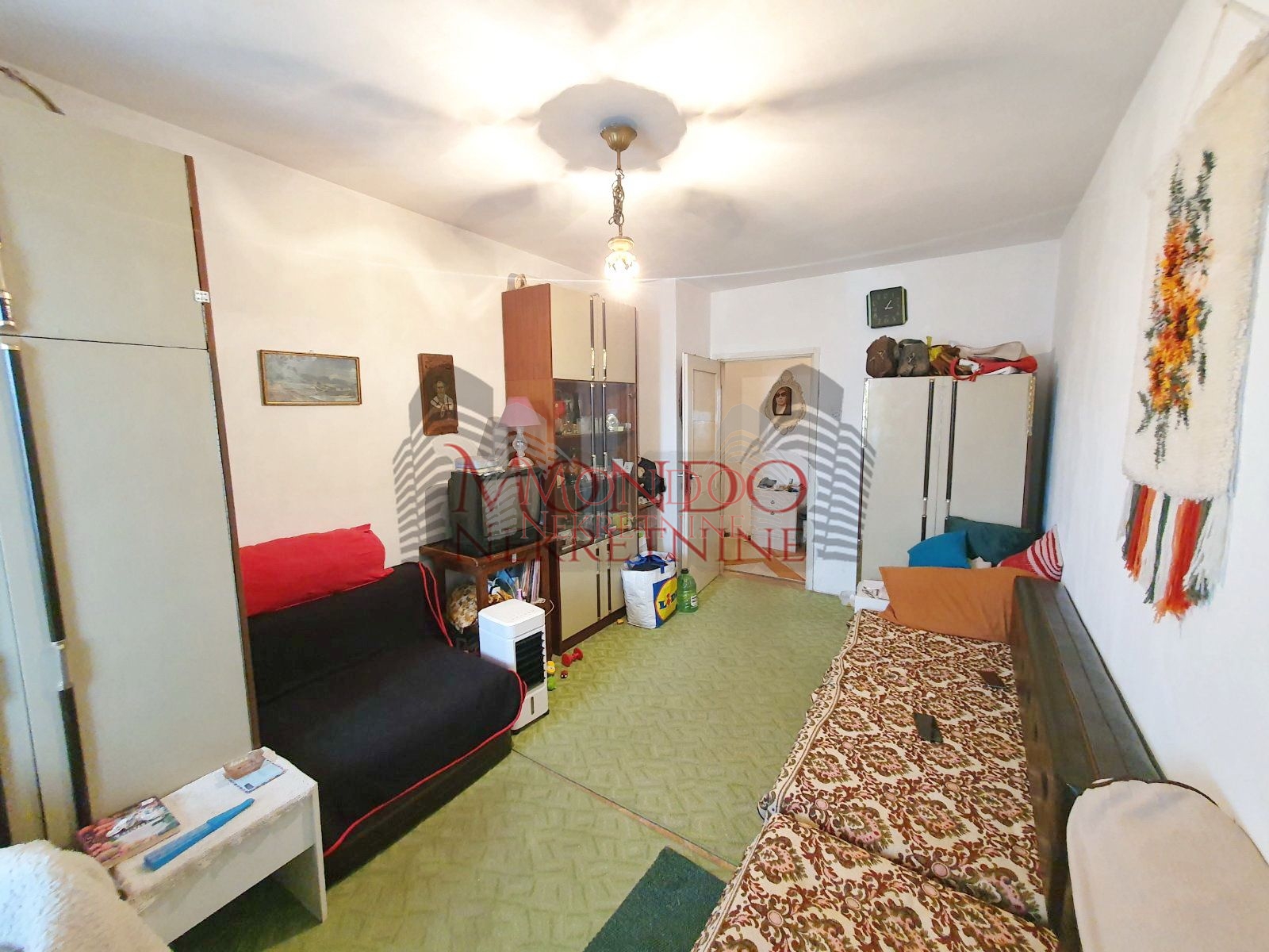 Trosoban stan na Paliluli