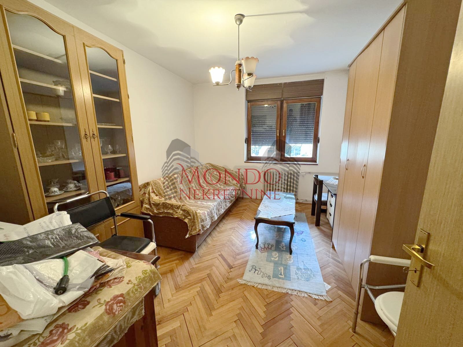 Trosoban stan kod Palilulkse pijace, Episkopska ulica