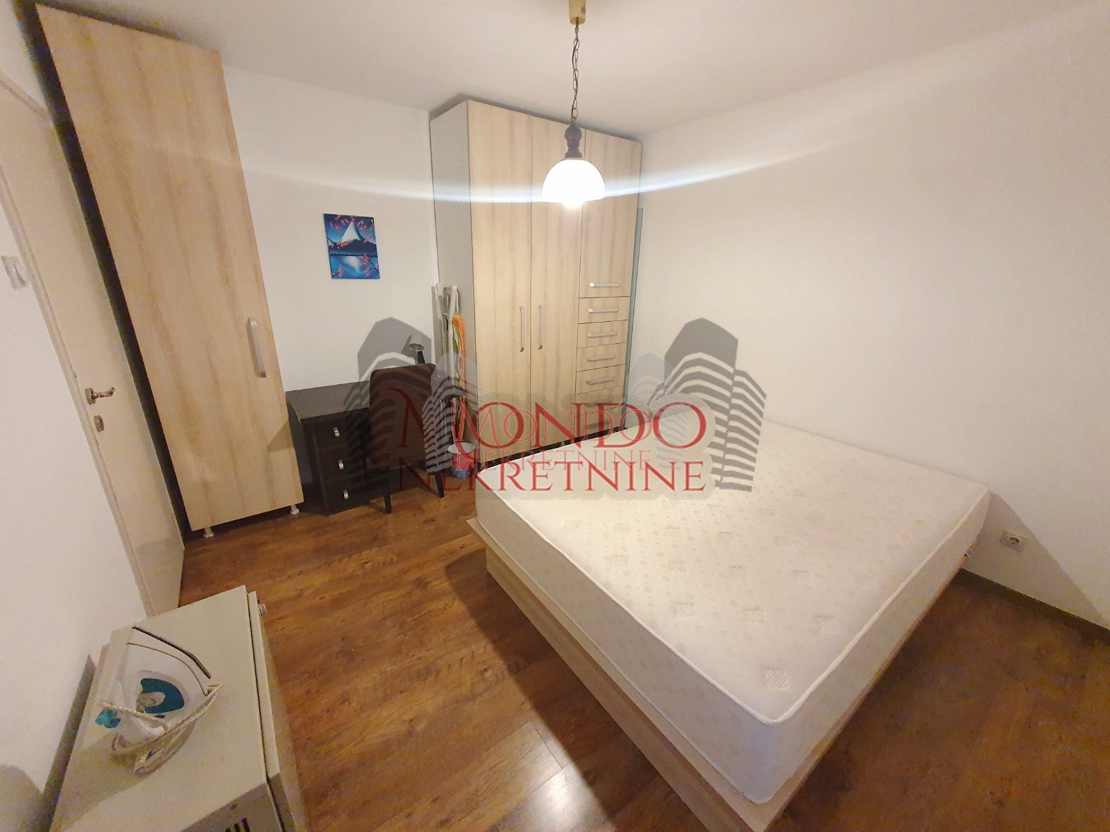 Trosoban stan kod Gradske bolnice