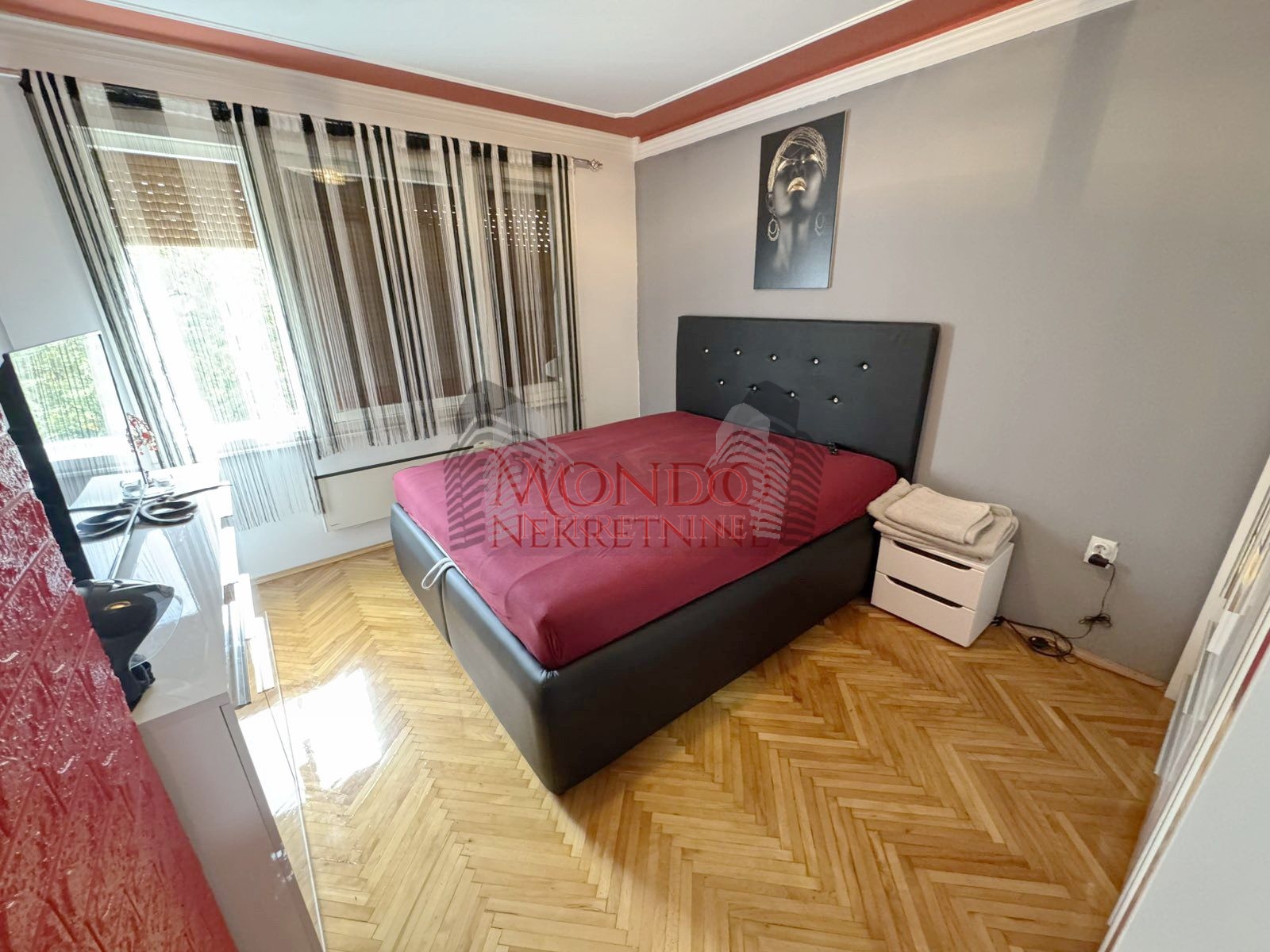 Dvosoban stan kod Bogoslovije, Gabrovacka reka