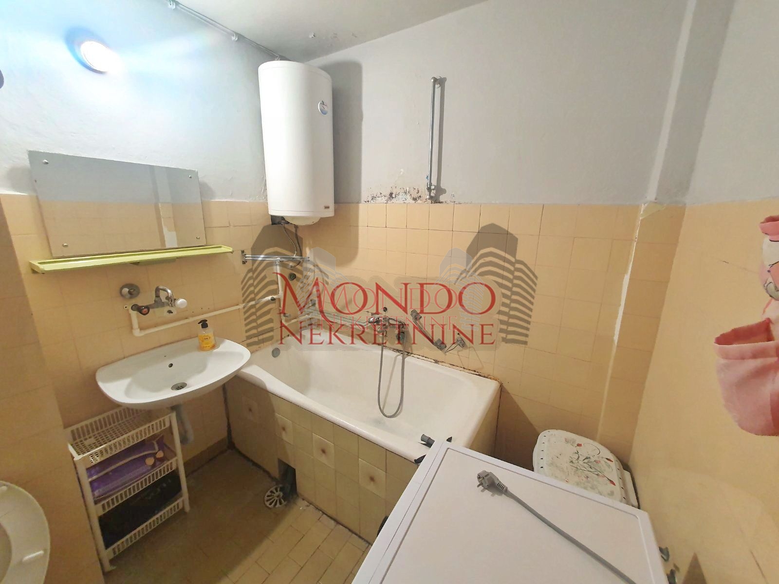 Dvoiposoban stan na Bulevaru Nemanjića