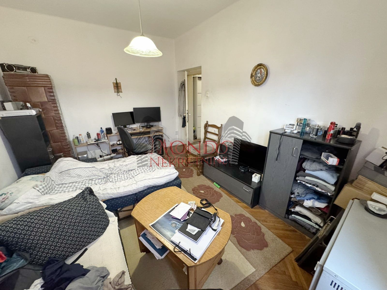 Dvoiposoban stan u blizini parka Cair i OS Ucitelj Tasa