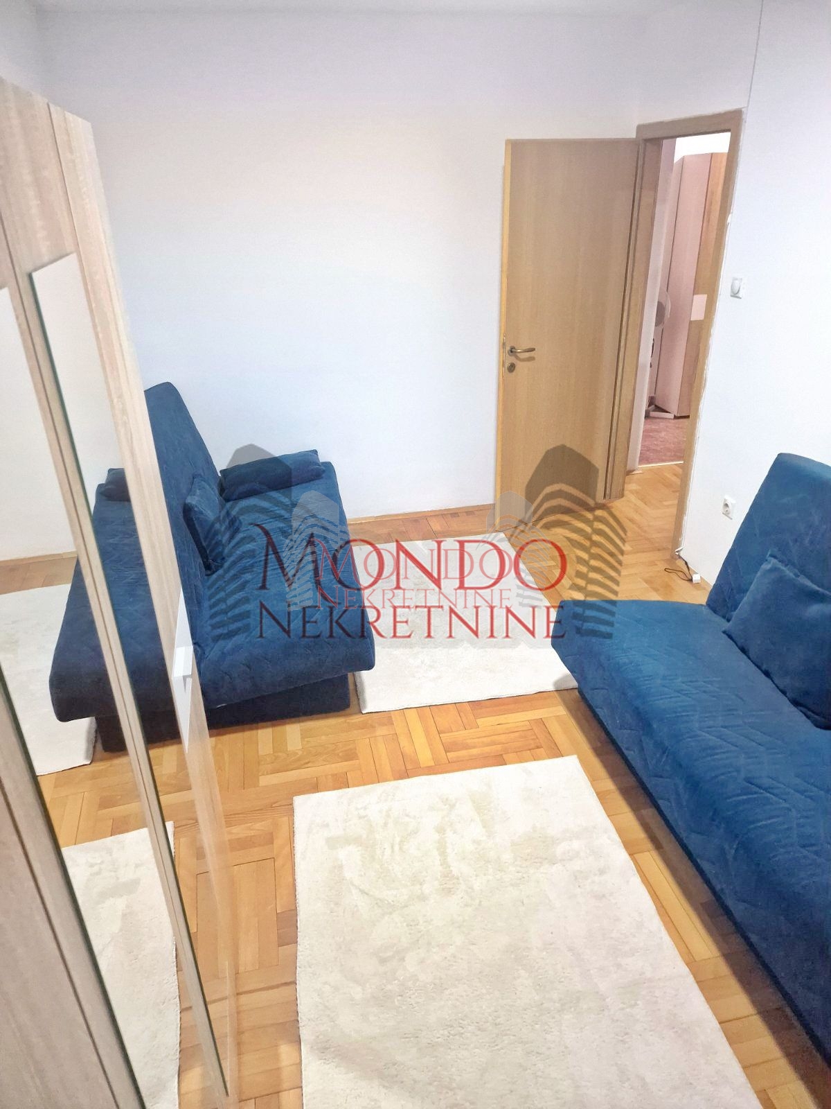 Jednoiposoban stan kod Filozofskog fakulteta