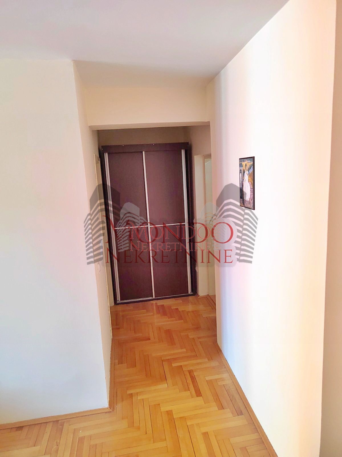 Dvosoban stan na Paliluli