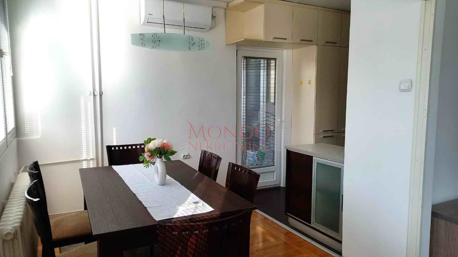 Jednoiposoban stan kod delta planeta, cg, namešten, Niš