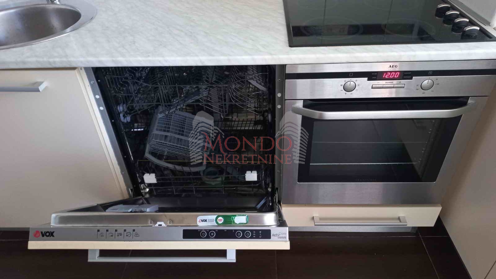 Jednoiposoban stan kod delta planeta, cg, namešten, Niš