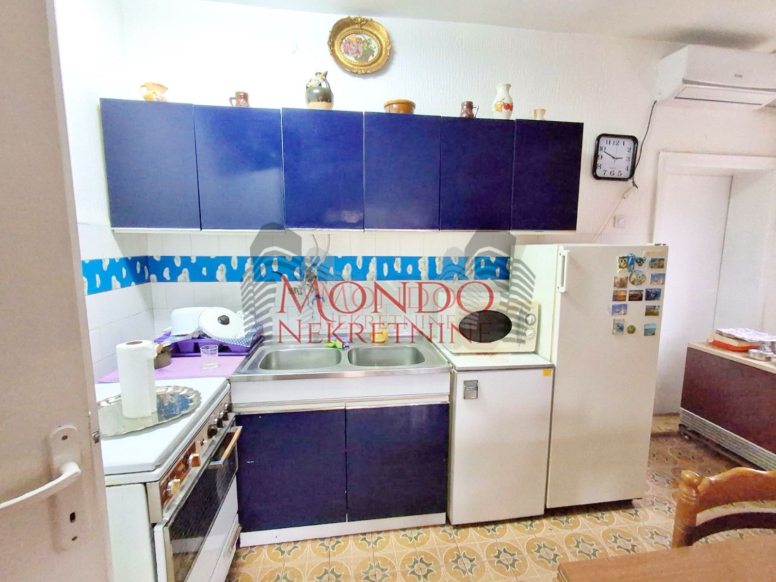 Dvoiposoban stan kod Vojne bolnice