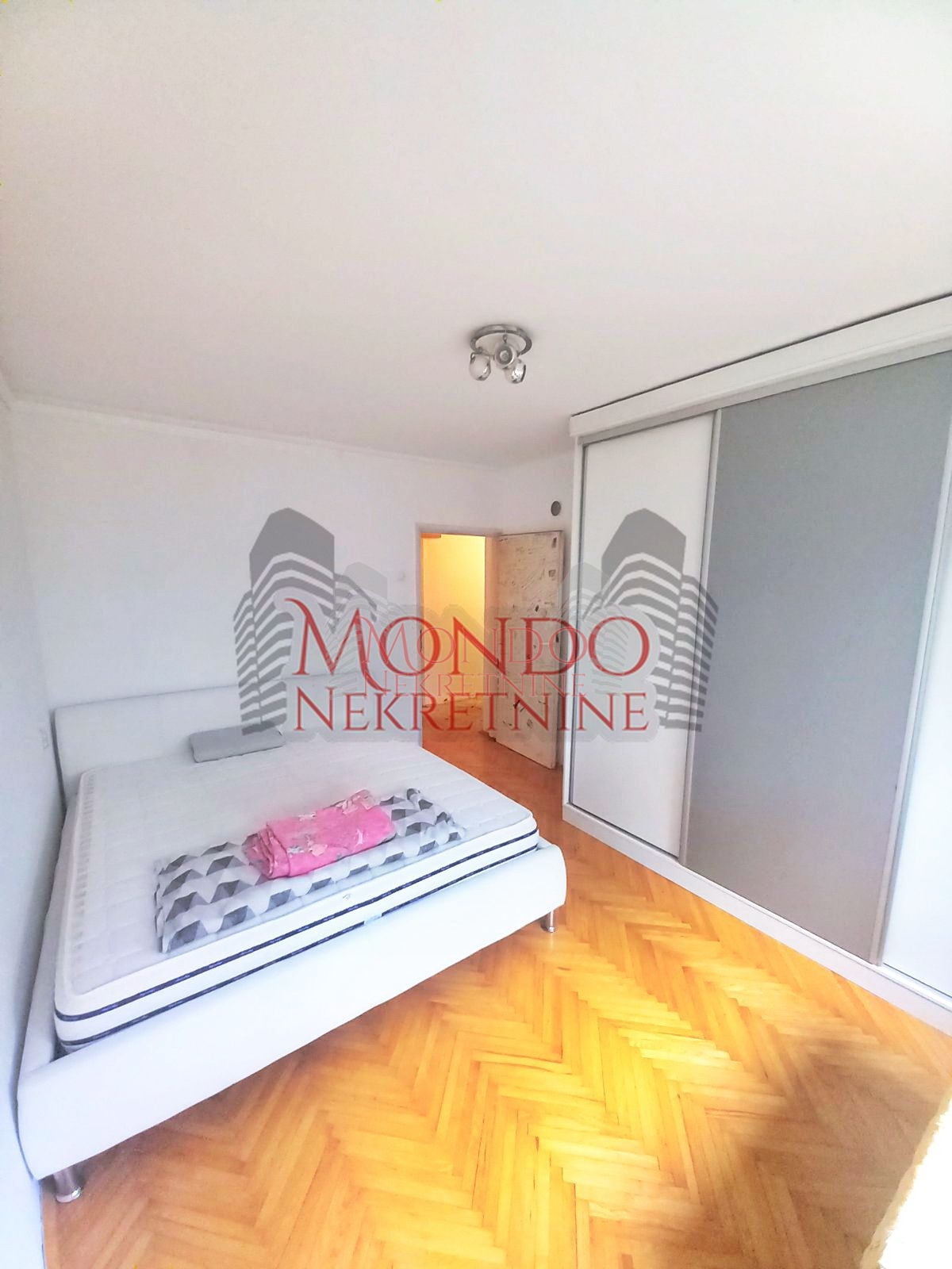 Dvosoban stan na Margeru