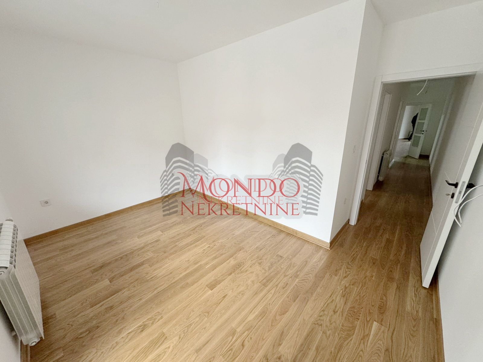 Cetvorosoban nov stan u centru grada kod Doma zdravlja