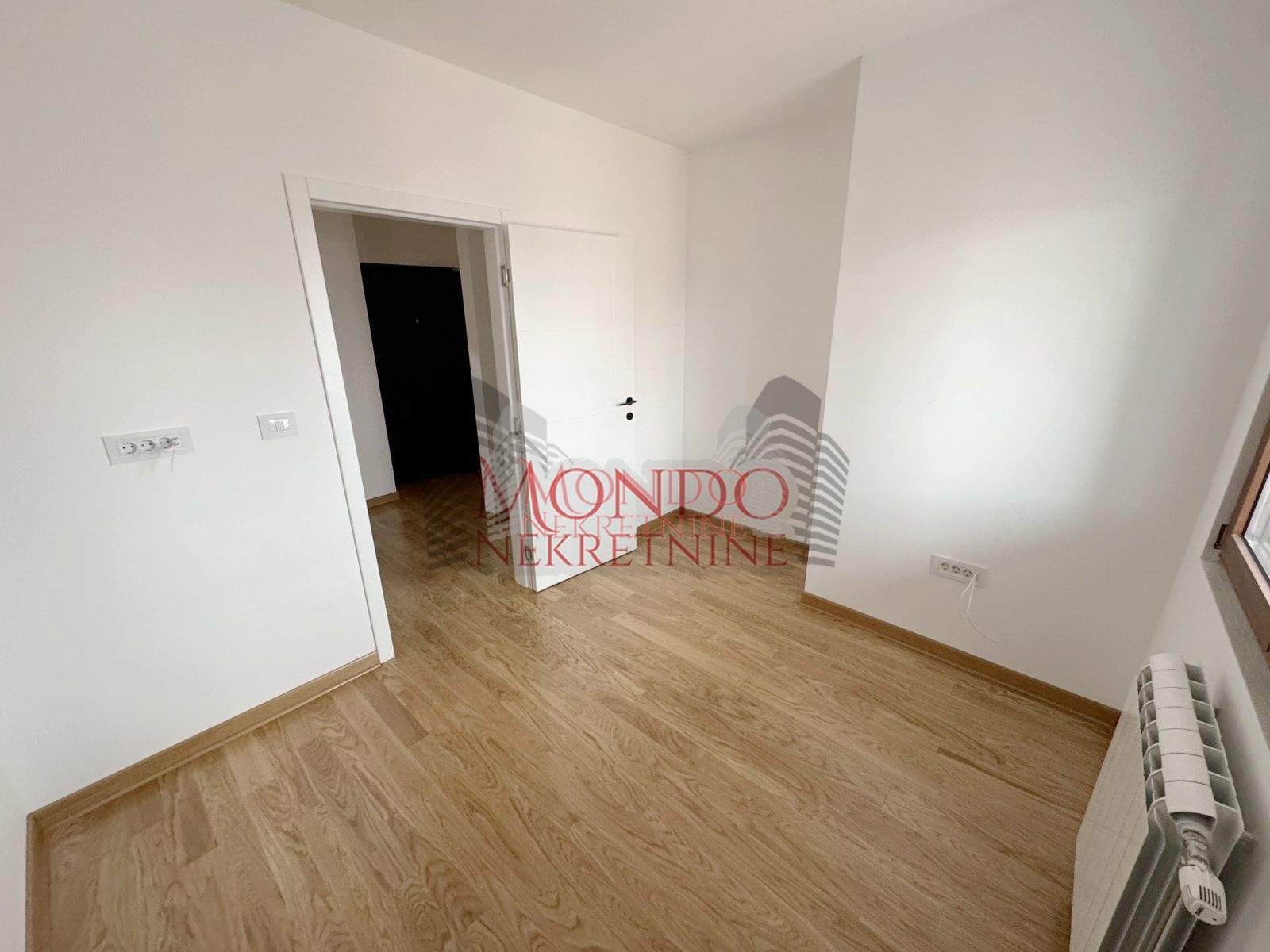 Cetvorosoban nov stan u centru grada kod Doma zdravlja