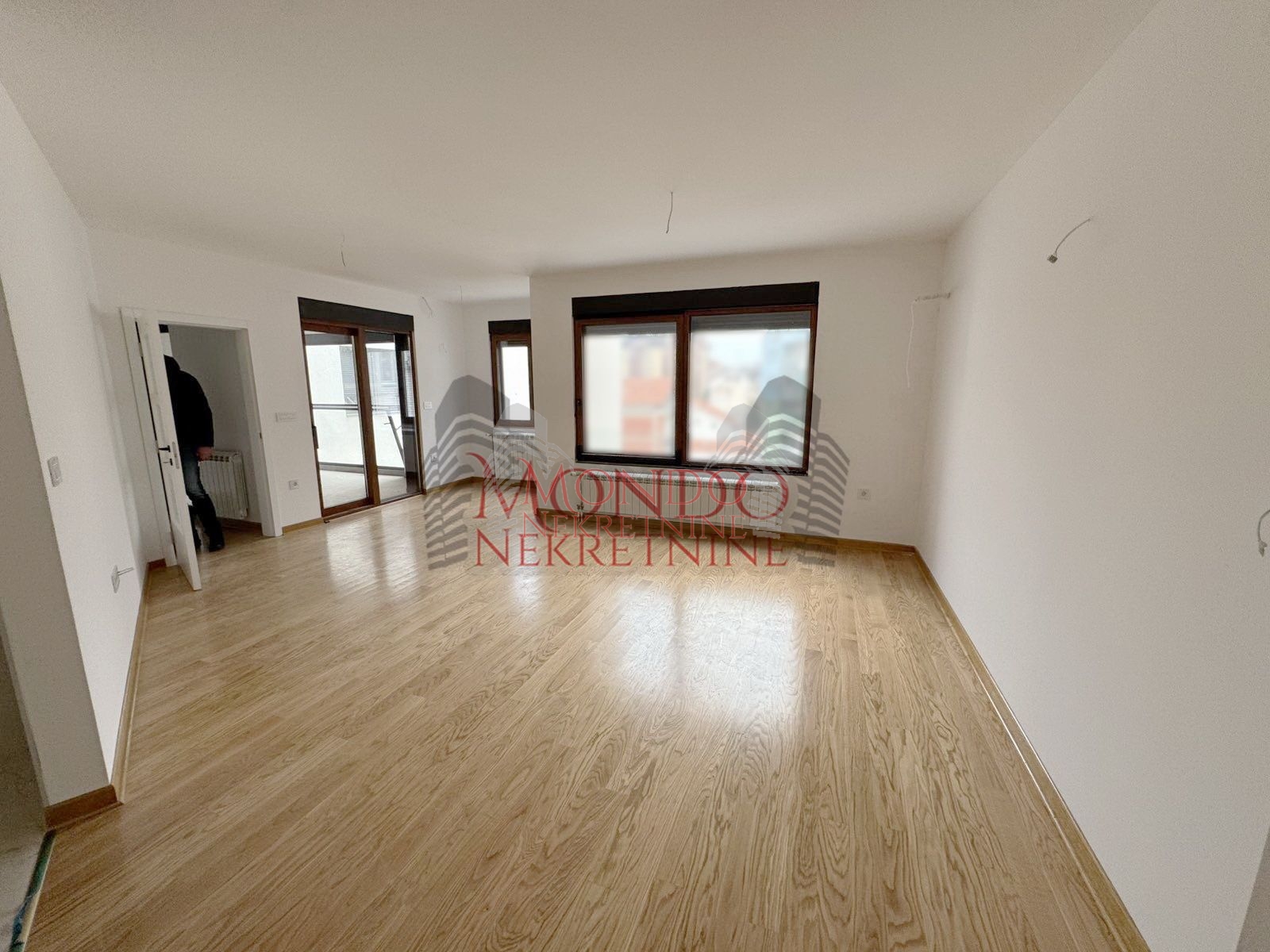 Cetvorosoban nov stan u centru grada kod Doma zdravlja