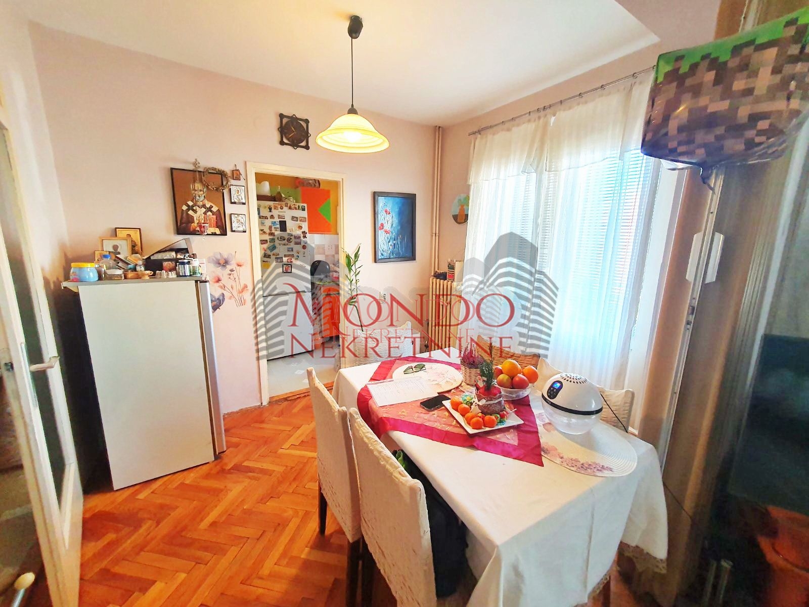 Trosoban stan u centru, cg, Niš