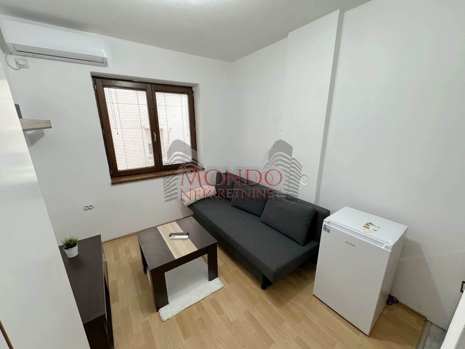 Izdaje se garsonjera na Paliluli, Mokranjceva kod okretnice