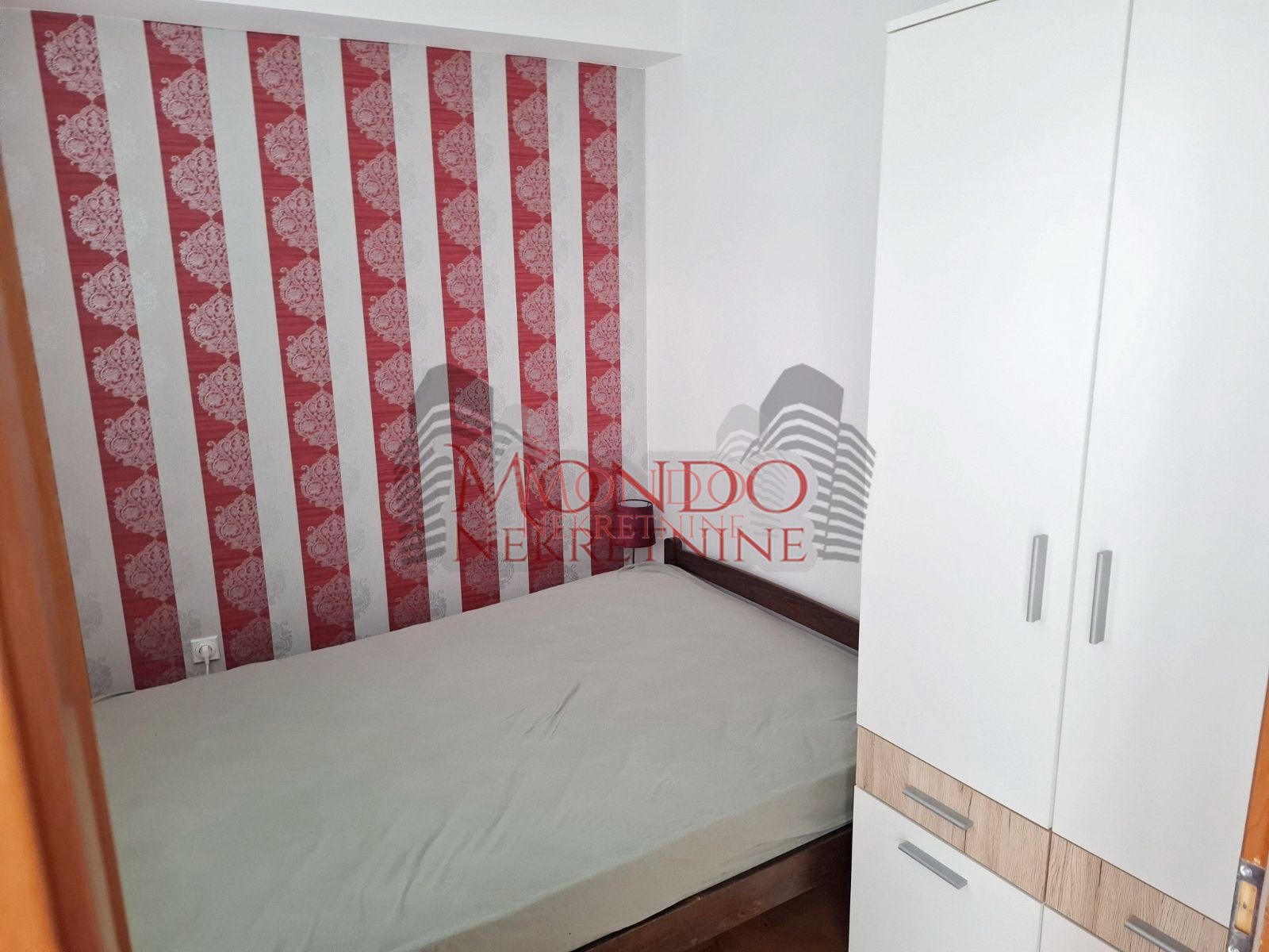 Jednoiposoban stan kod Glavne autobiske stanice