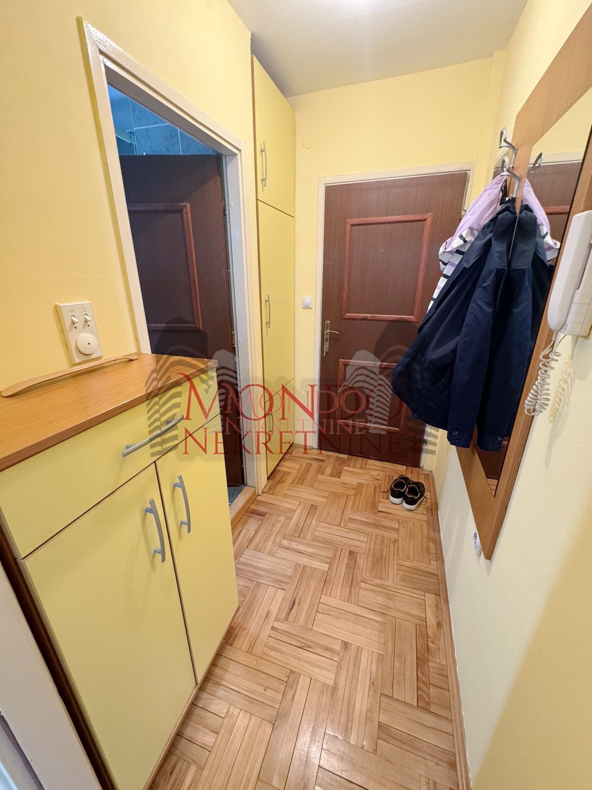 Garsonjera u samom centru grada iza Kalce