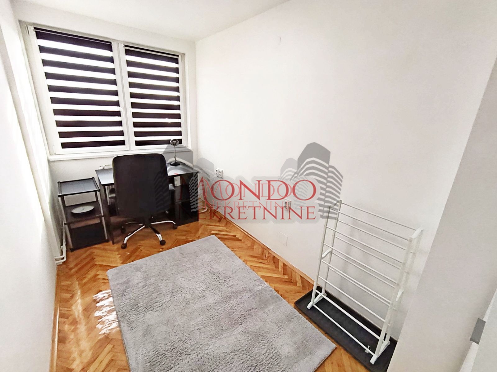 Trosoban stan na Bulevaru Nemanjića