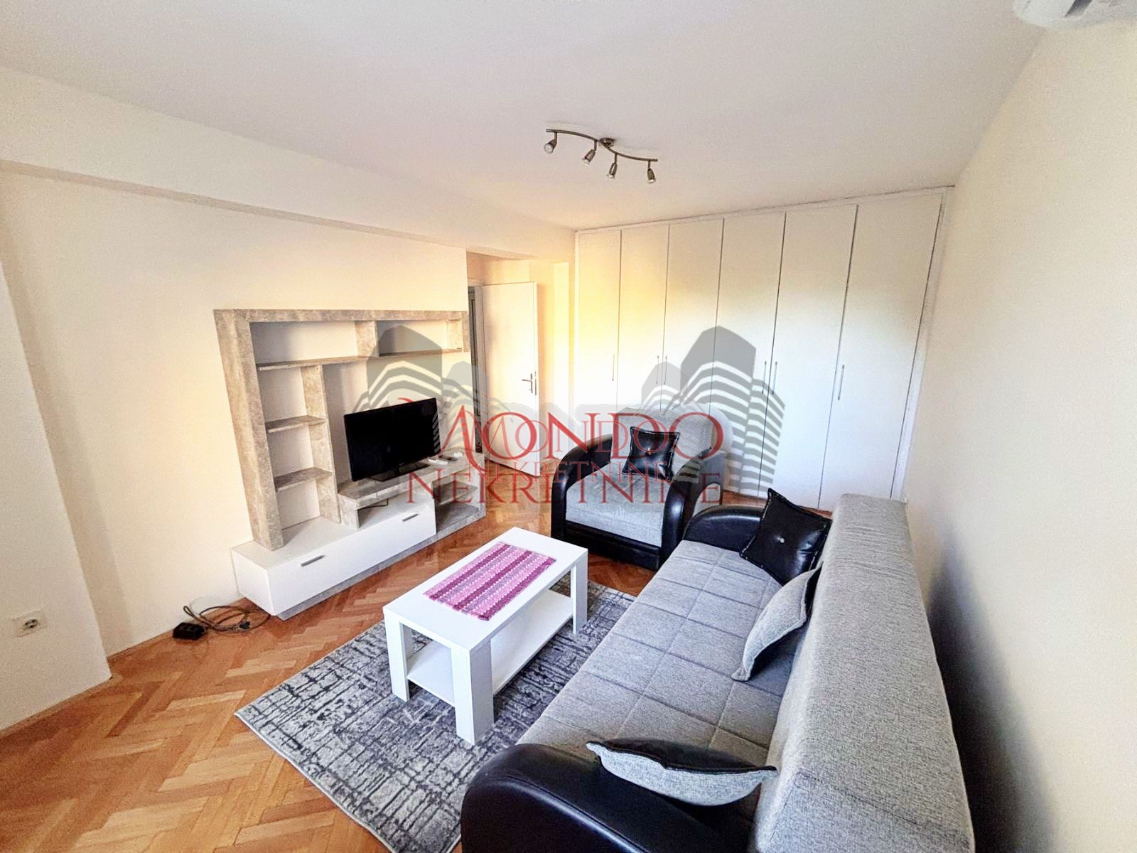 Jednoiposoban stan kod Gradske bolnice