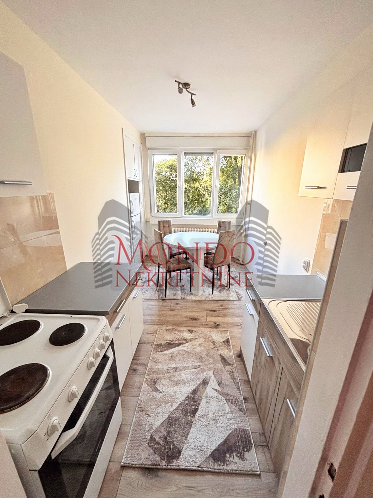 Jednoiposoban stan kod Gradske bolnice