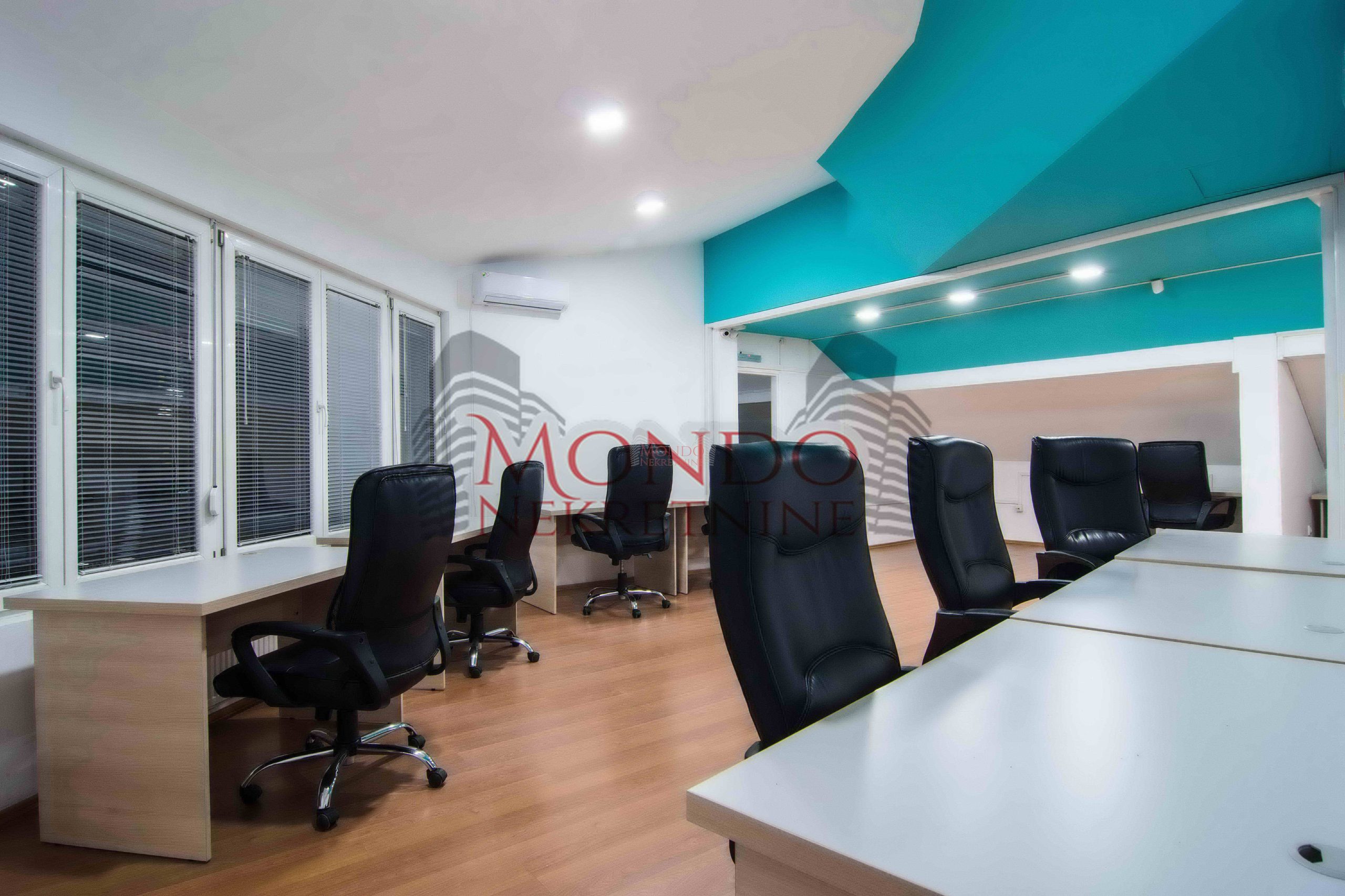 Izdaje se odlican kancelarijski poslovni prostor u centru grada kod Doma zdravlja!