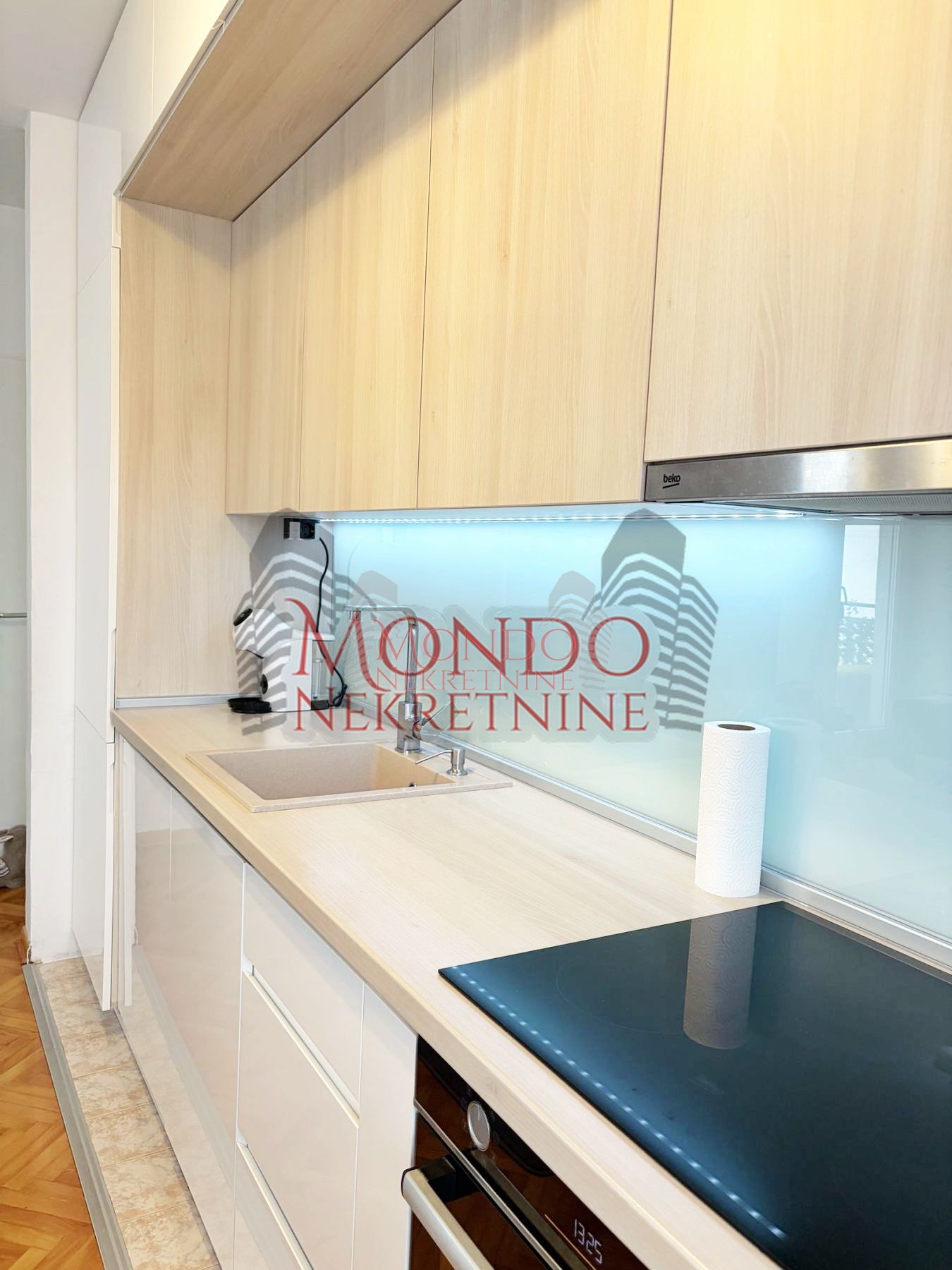 Dvoiposoban stan u Durlanu