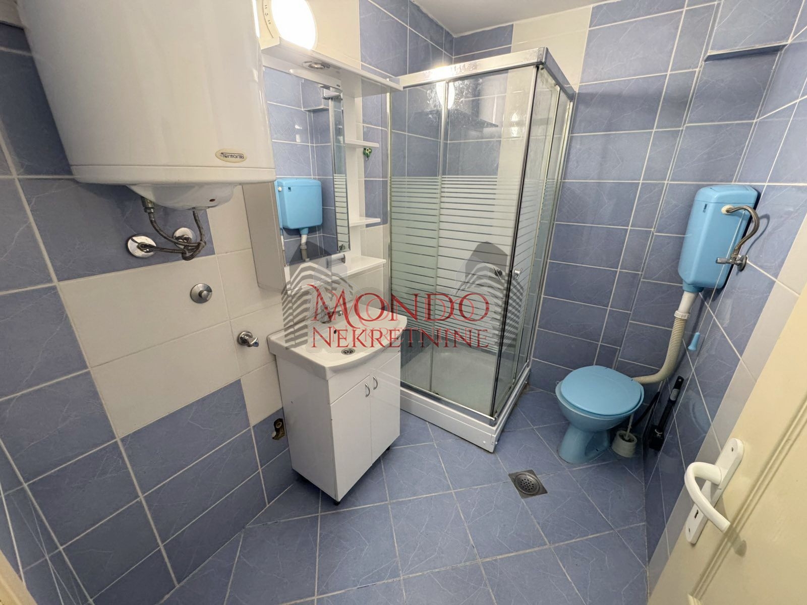 Garsonjera na Paliluli iznad hotela Marica, novogradnja, ul Njegoseva