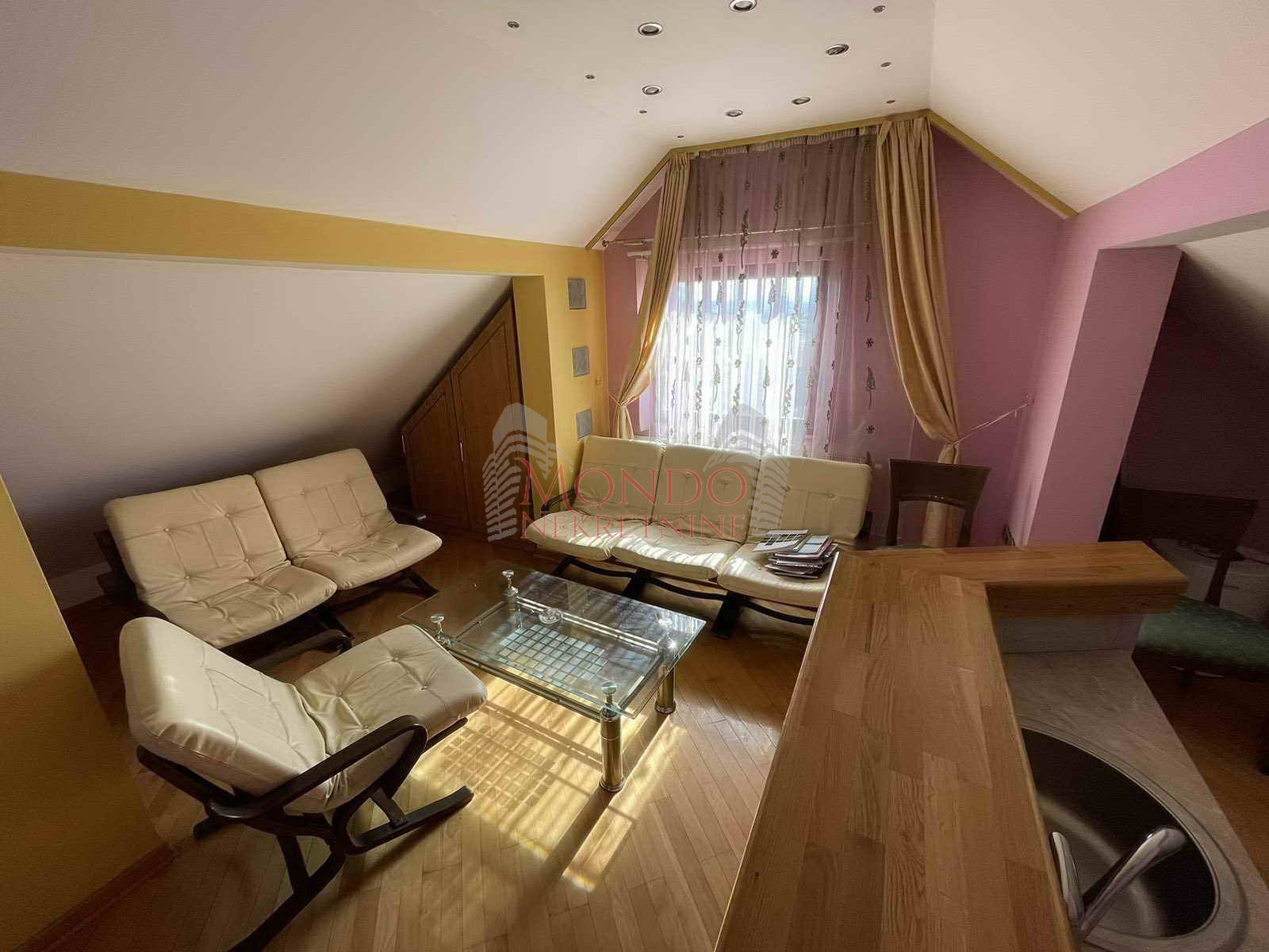 Porodična nova kuća, eg, Niš