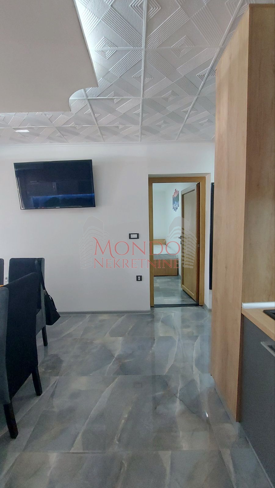 Trosoban stan preko puta os Mika Antic, Knjazevacka