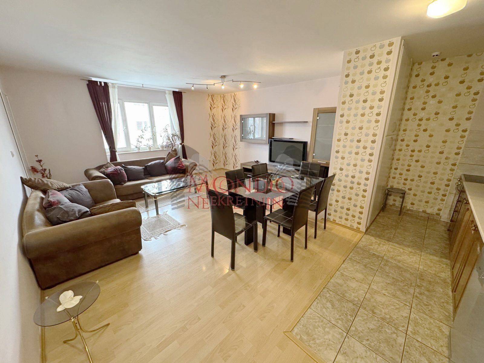 Jednoiposoban stan u Duvanistu, Magdon