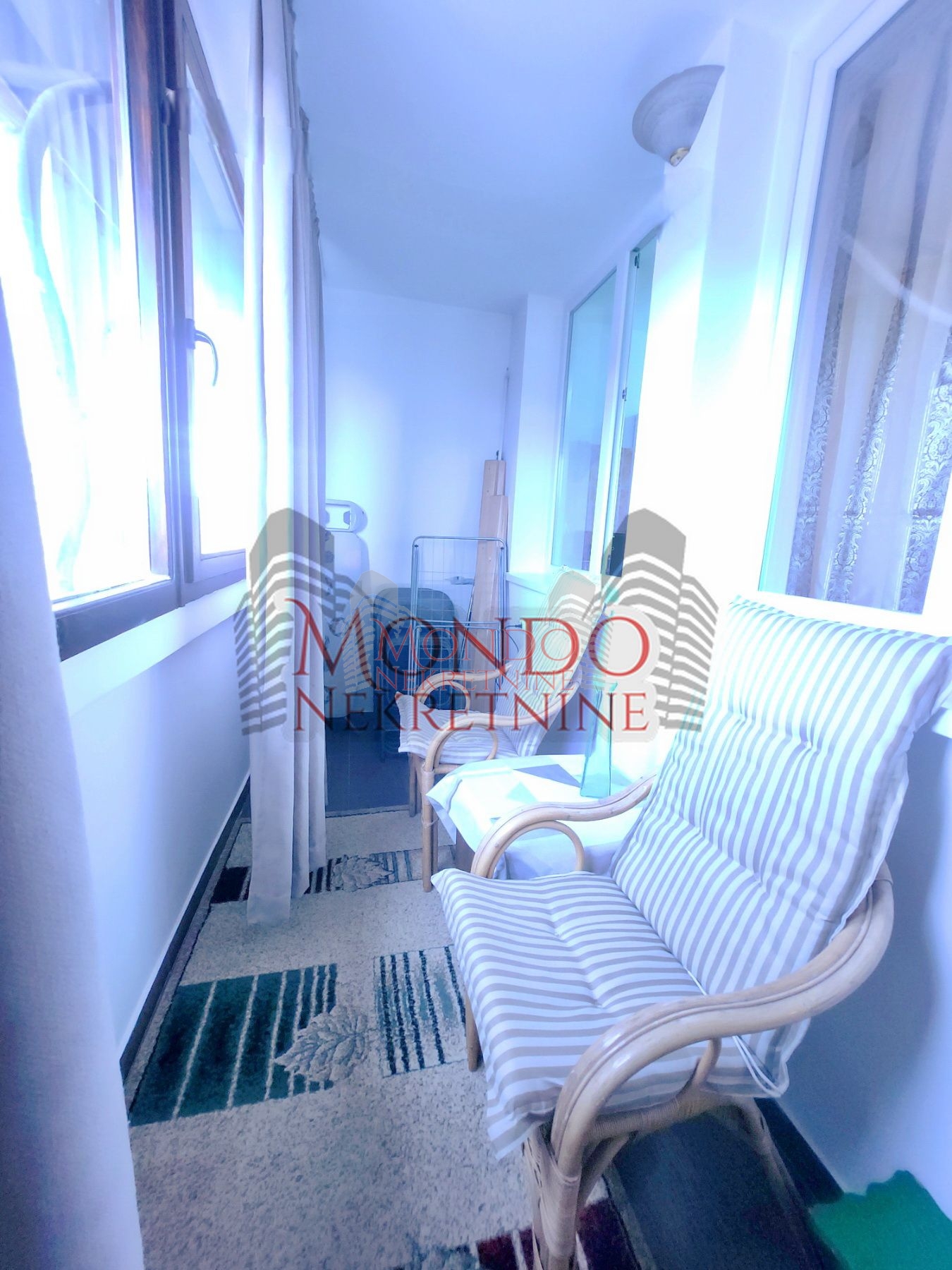 Dvosoban stan na Paliluli