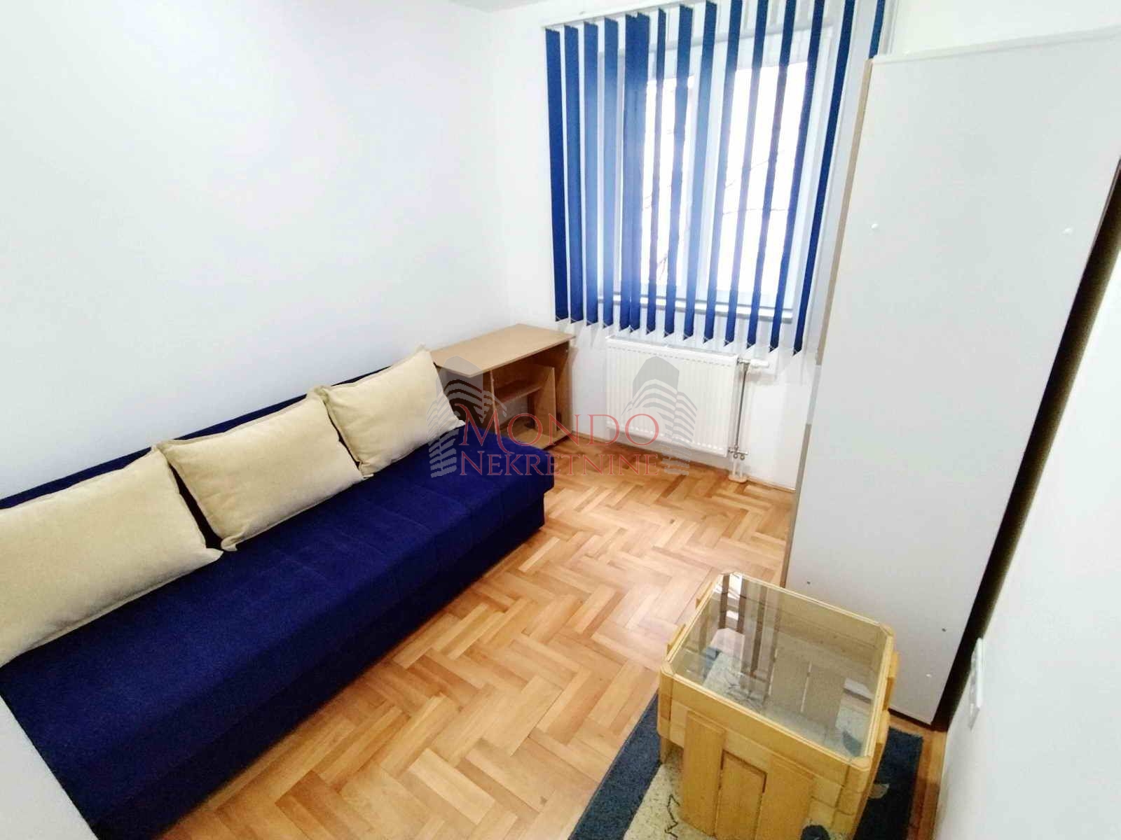 Jednoiposoban nov stan na Bulevaru Nemanjića