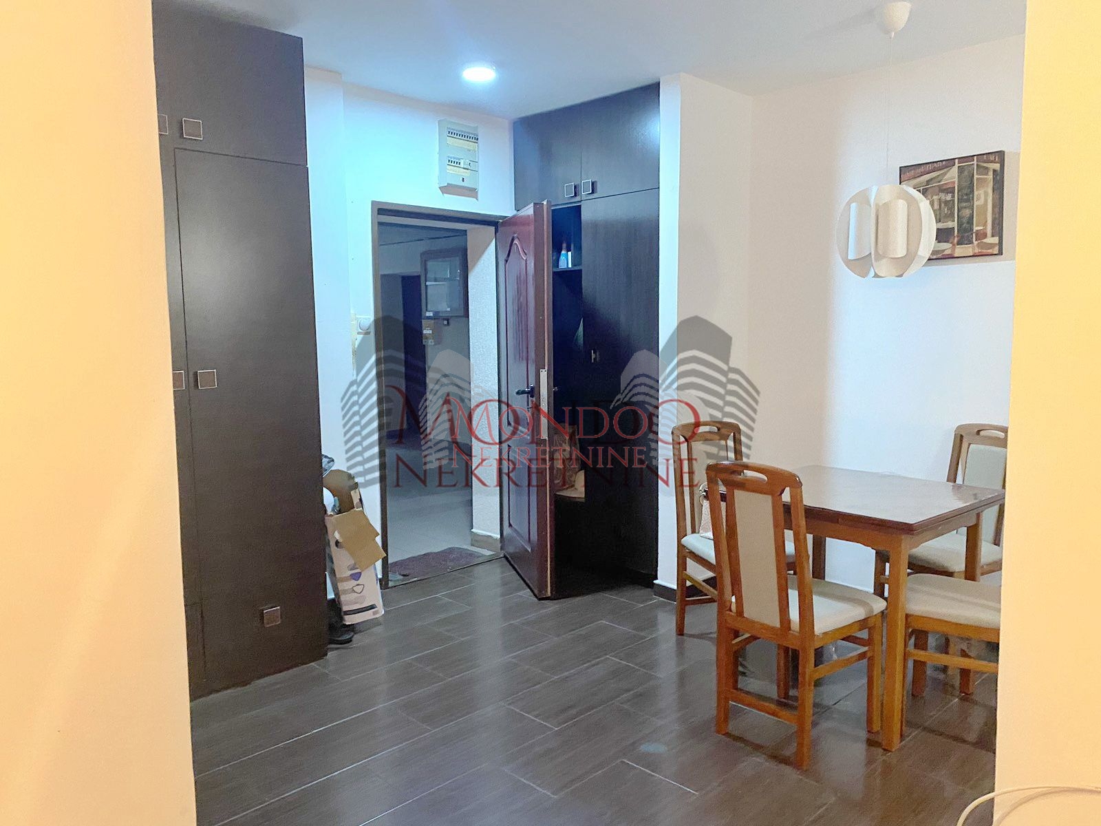 Jednoiposoban stan u Duvaništu