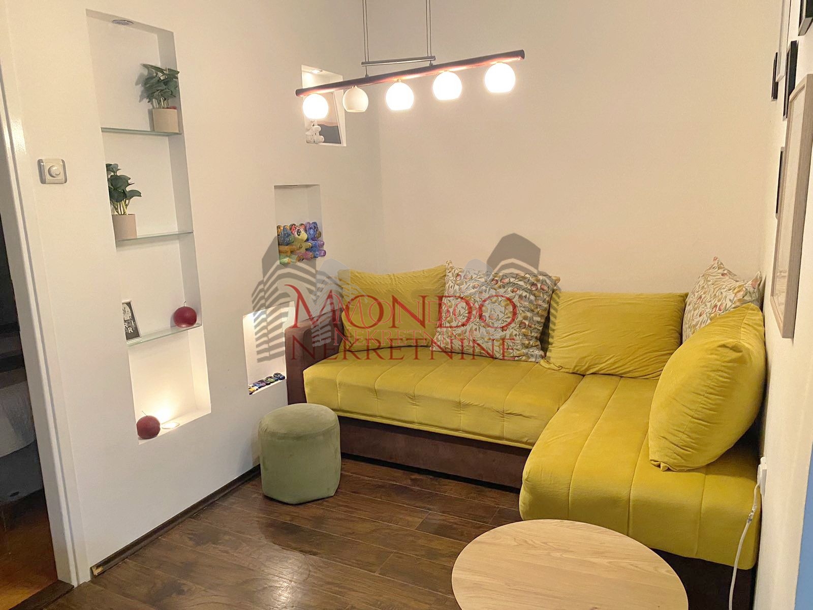 Jednoiposoban stan u Duvaništu