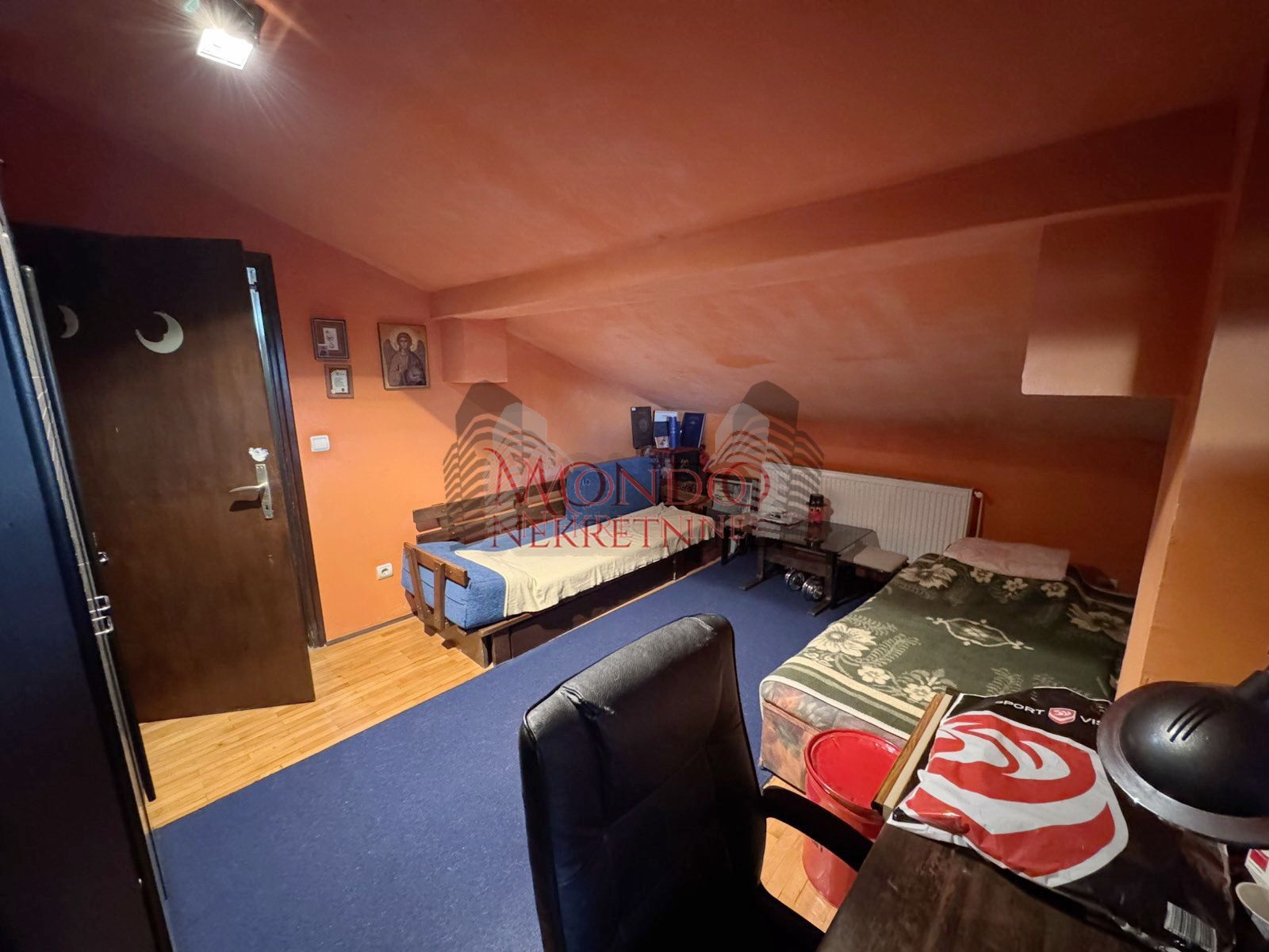 Trosoban stan na Bulevaru ul Blagoja Parovica kod Delte