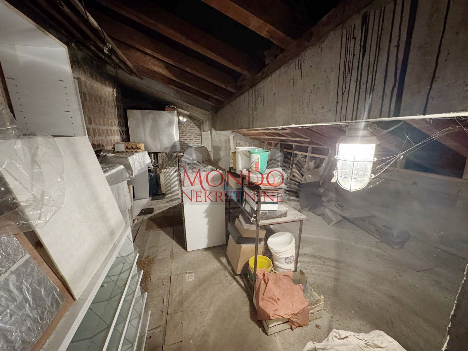 Trosoban stan na Bulevaru ul Blagoja Parovica kod Delte