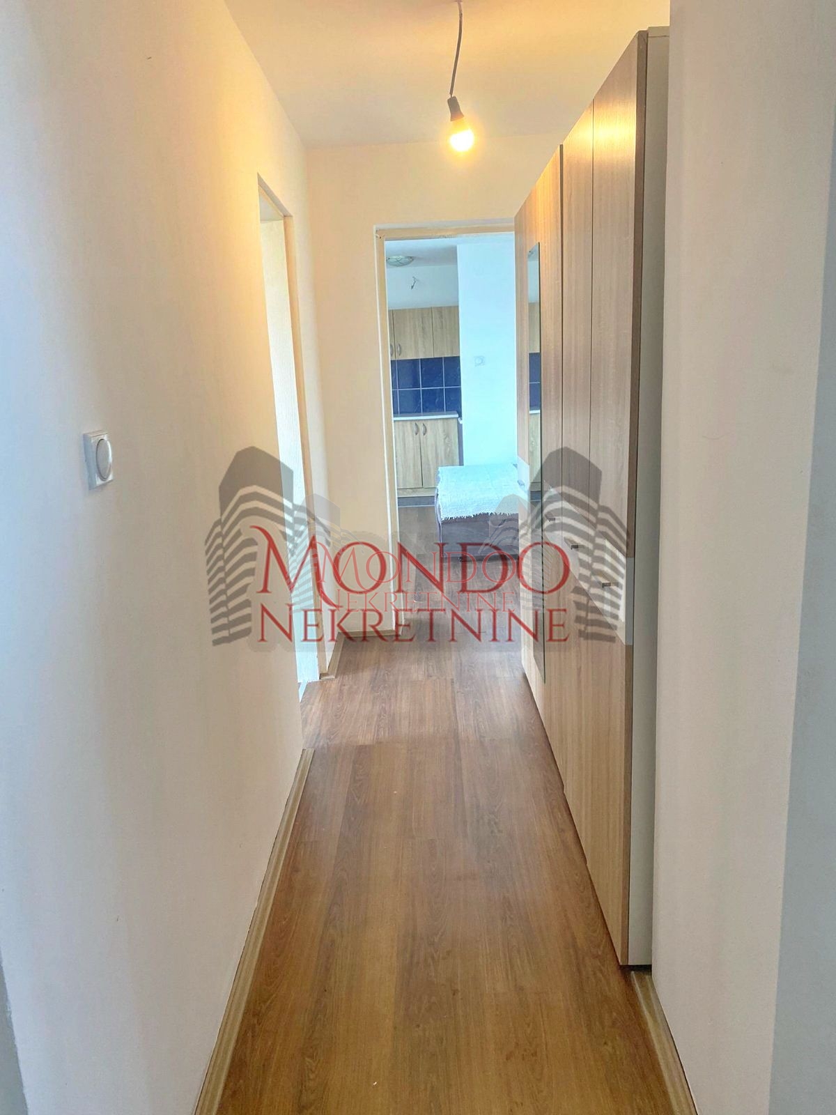 Jednoiposoban stan kod Medicinskog fakulteta