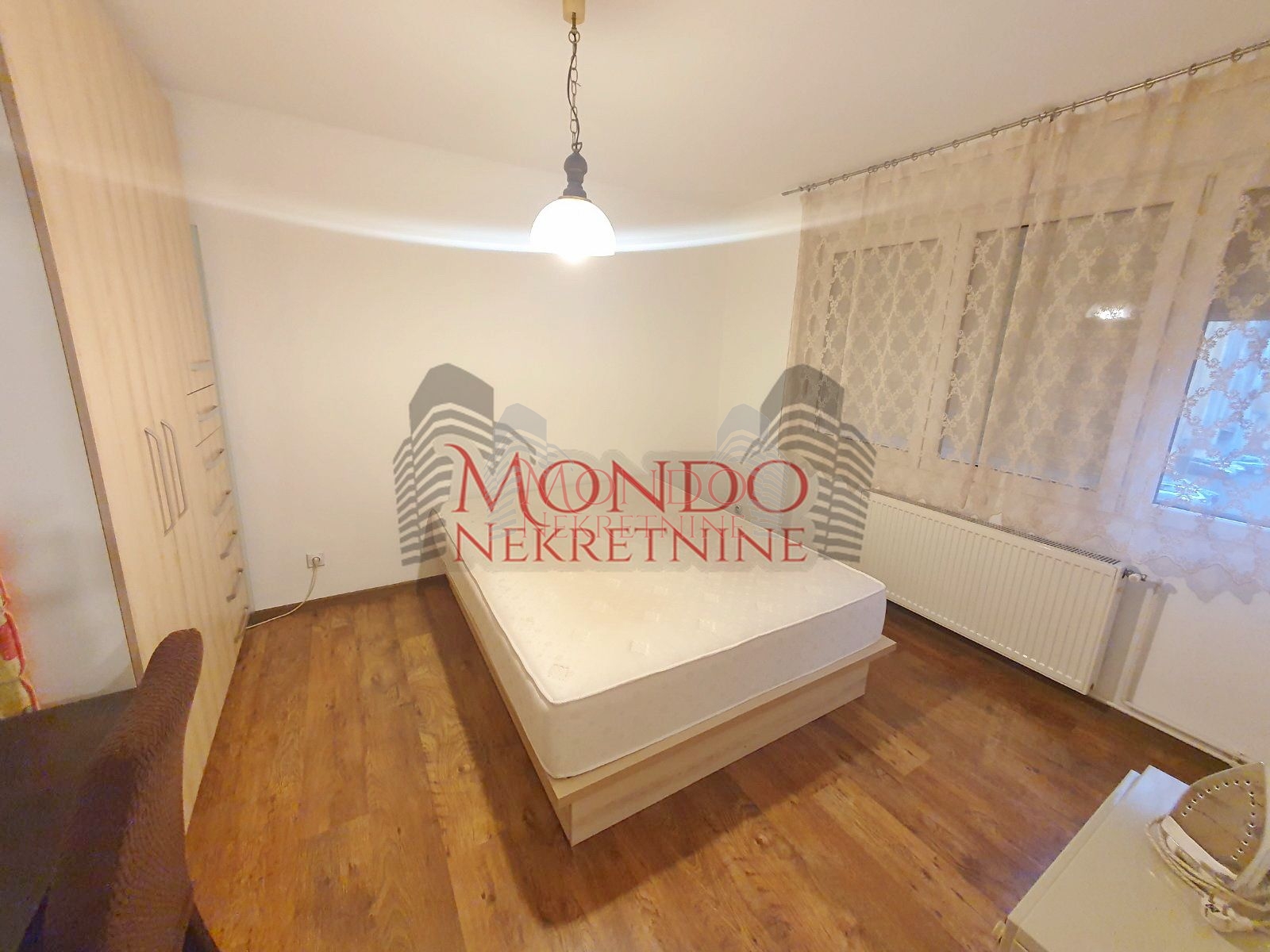 Trosoban stan kod Gradske bolnice