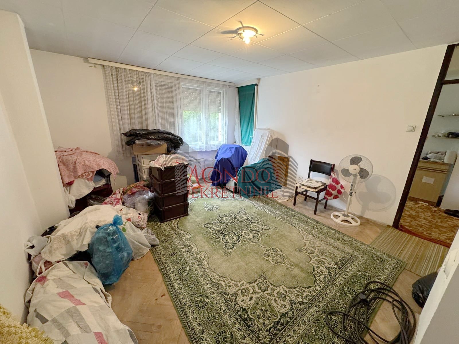 Dvosoban stan u Knjazevackoj ulici preko puta os Mika Antic