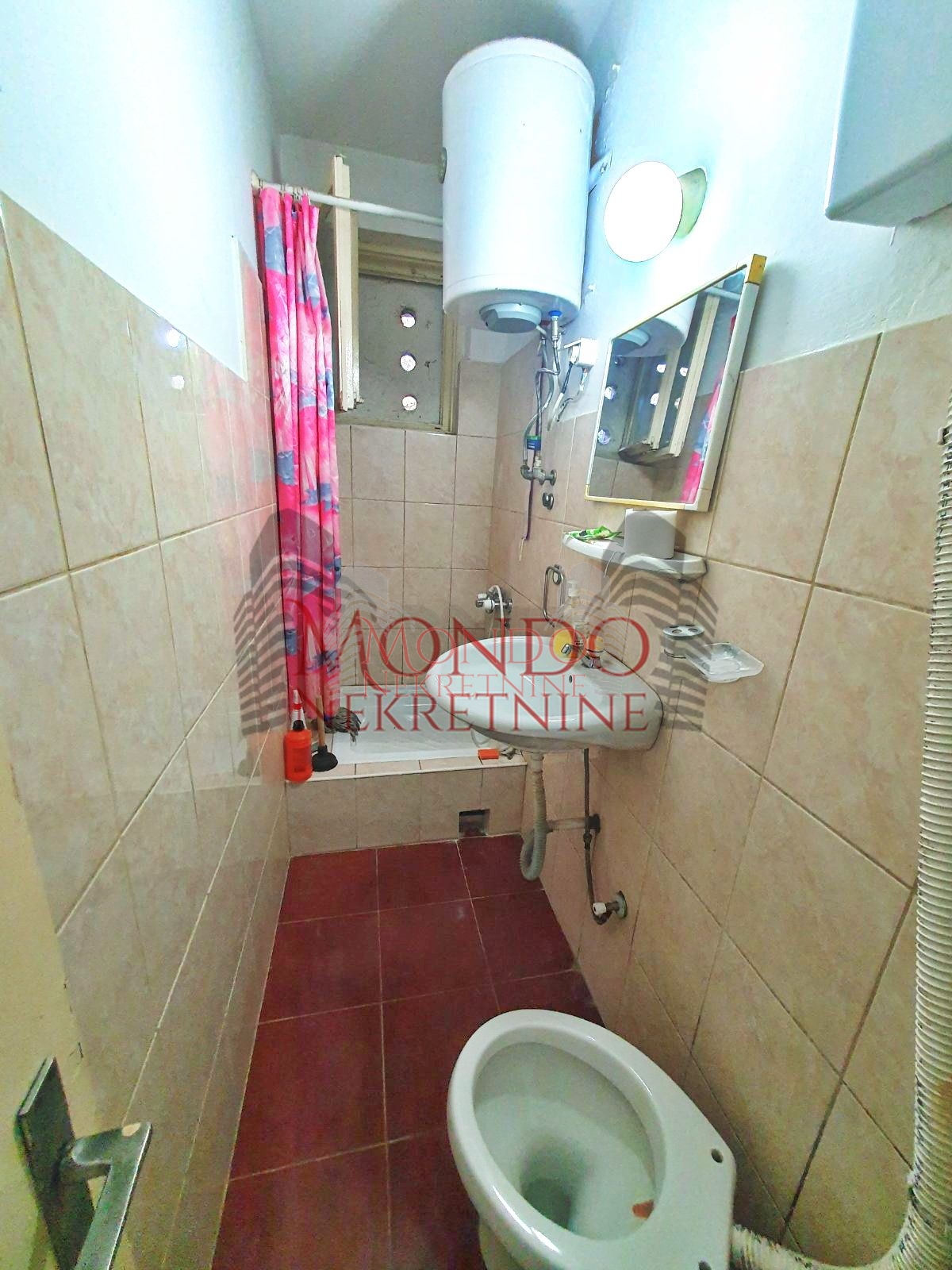 Jednosoban stan kod Apelacionog suda