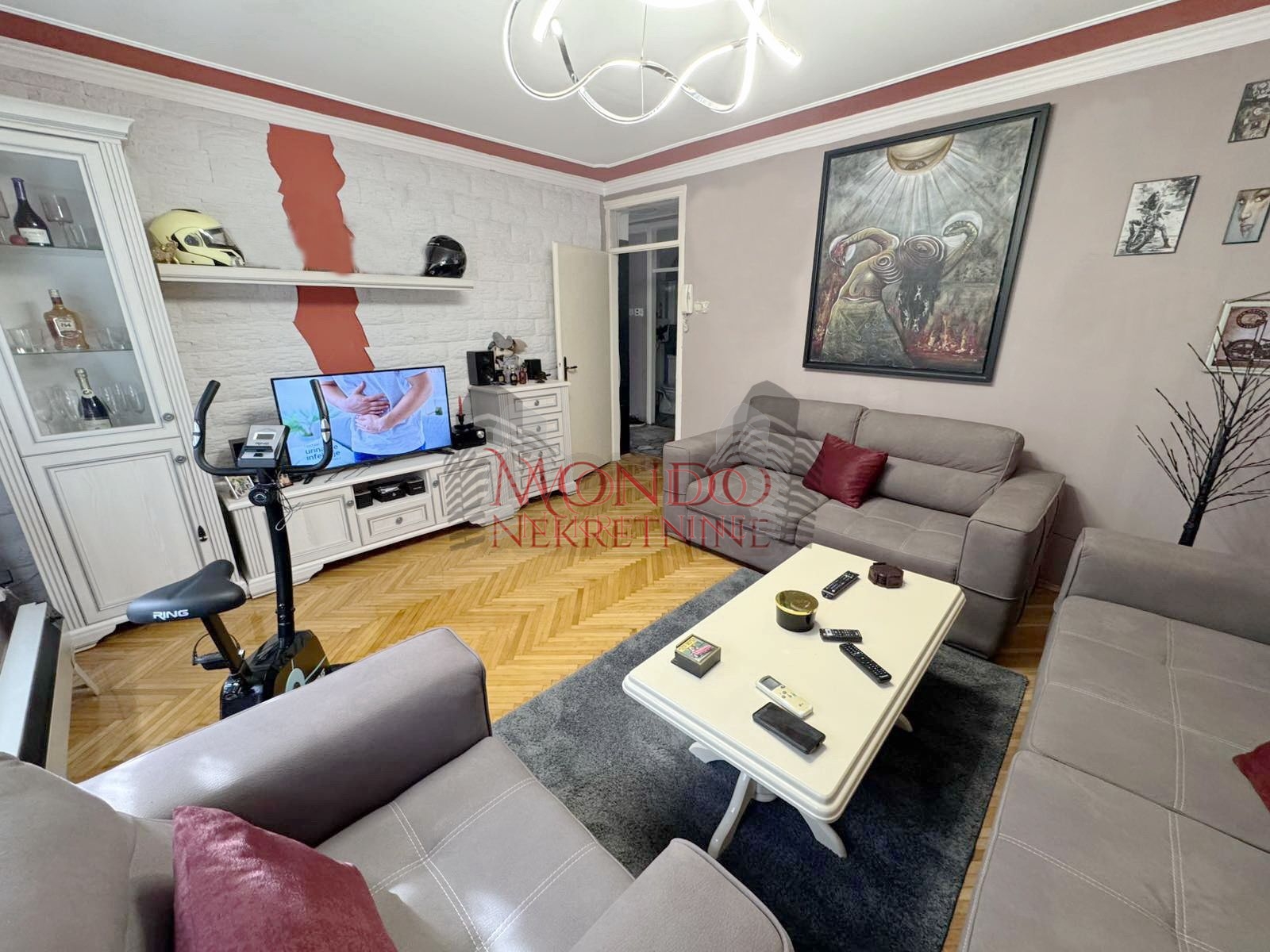 Dvosoban stan kod Bogoslovije, Gabrovacka reka