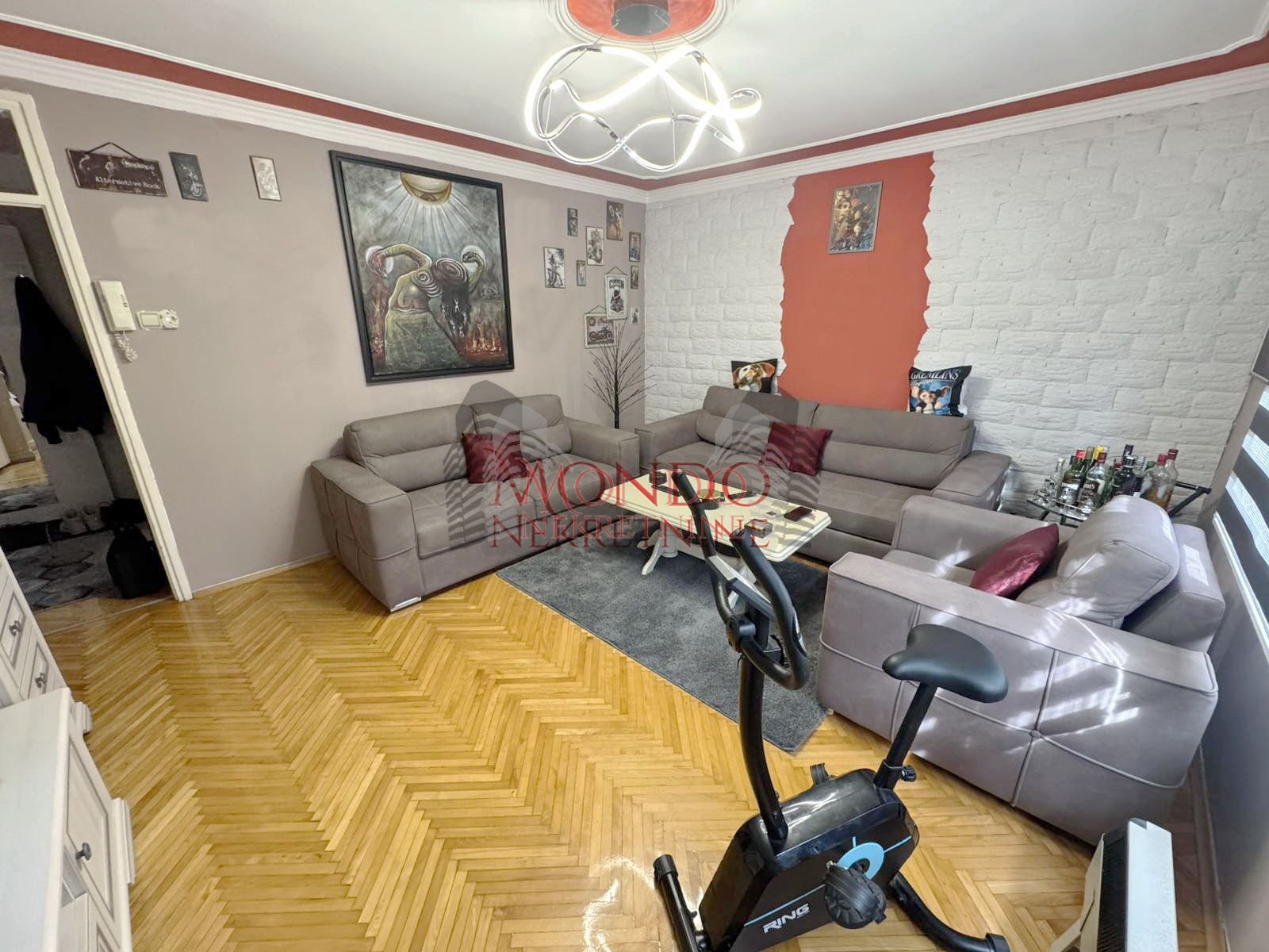 Dvosoban stan kod Bogoslovije, Gabrovacka reka