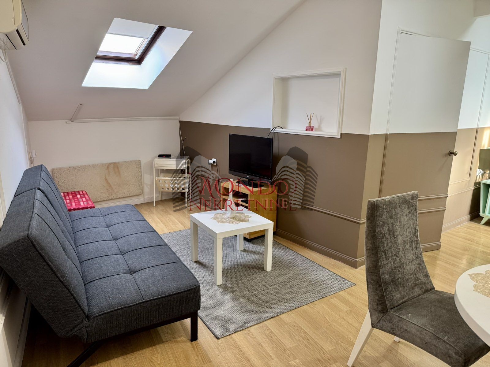 Jednoiposoban stan u samom centru grada kod kafane Kod Rajka