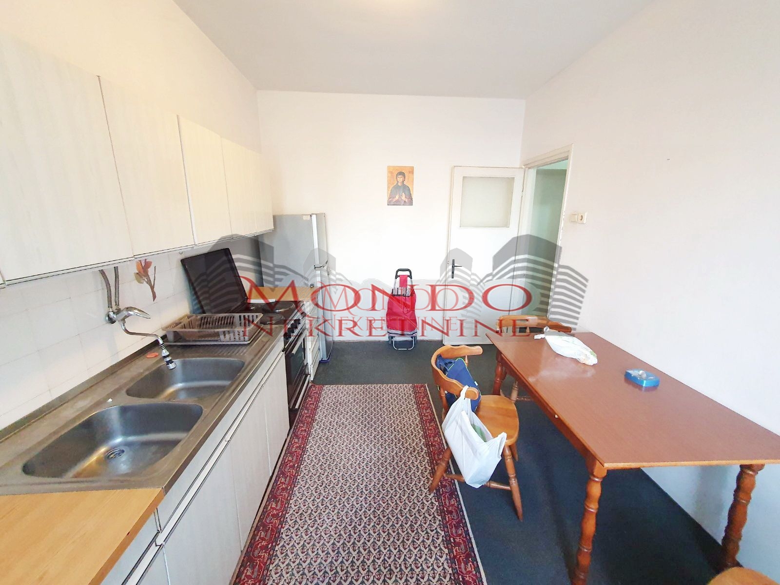 Dvoiposoban stan na Margeru