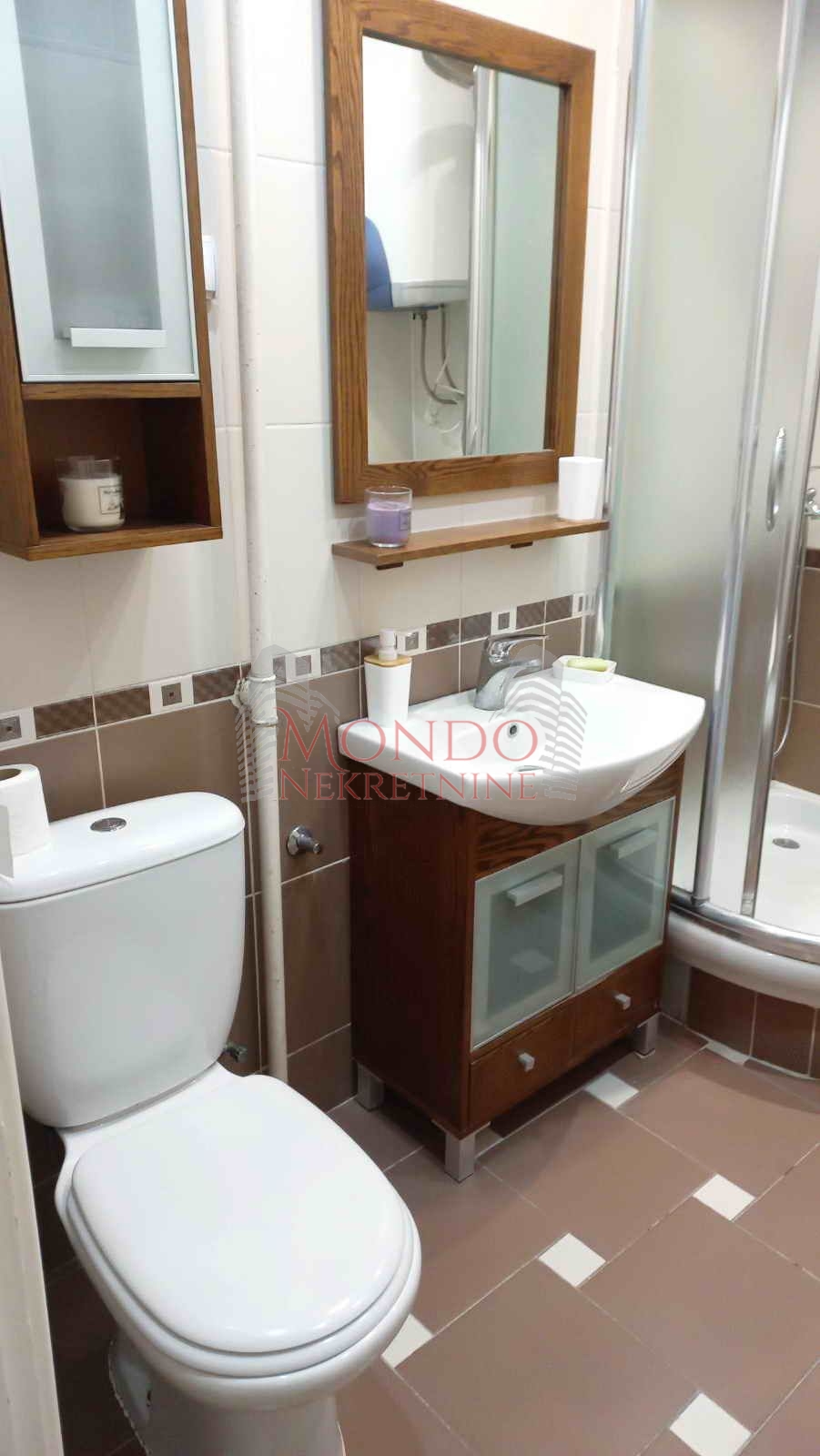 Jednoiposoban stan kod delta planeta, cg, namešten, Niš