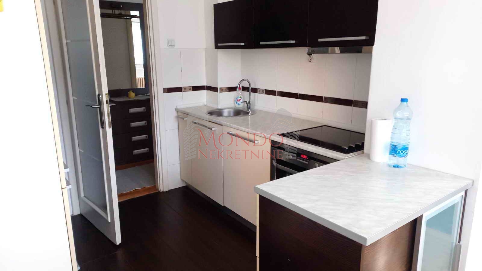 Jednoiposoban stan kod delta planeta, cg, namešten, Niš