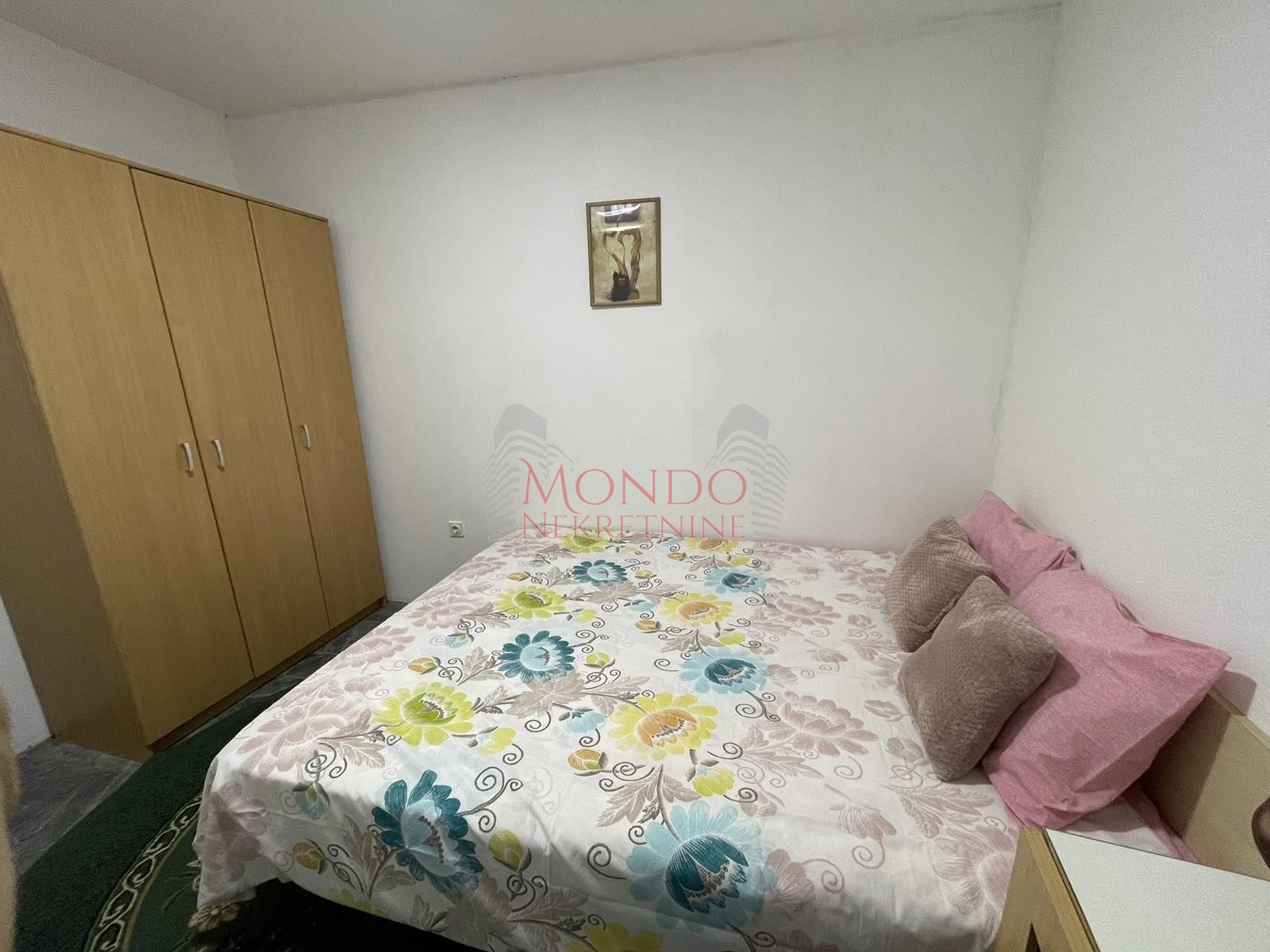 Jednoiposoban stan u kuci sa posebnim ulazom, Kula, Negotinska